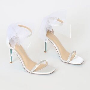 NWT Betsy Johnson SB Tori Ivory Heels | Ivory White
